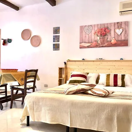 Guest house Due Passi Dal Tramonto Affittacamere Marsala